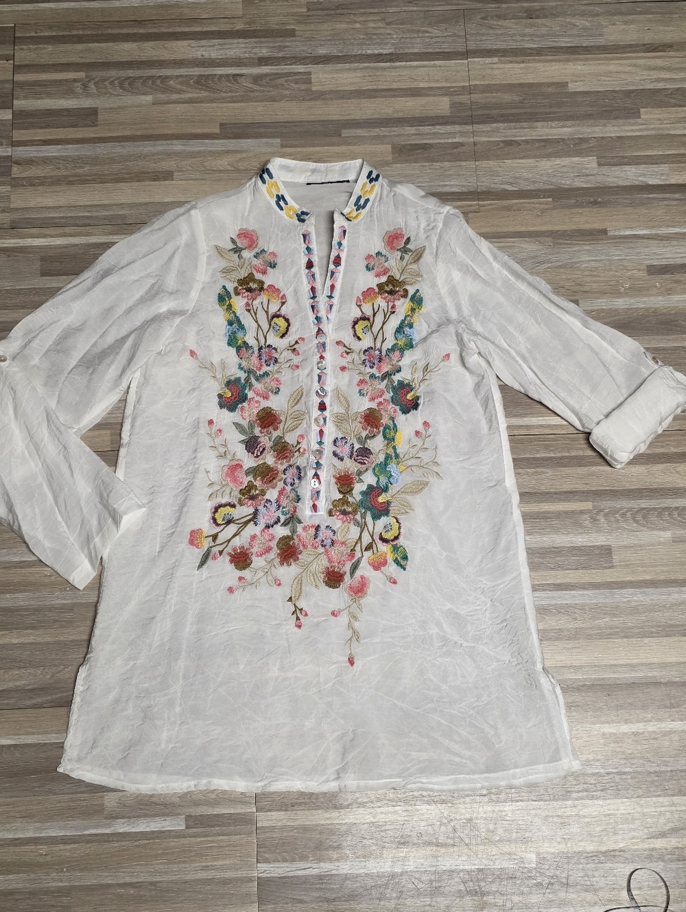 🔺️Dor Dor Couture White Embroidered Floral Long Sleeve Tunic Top Medium